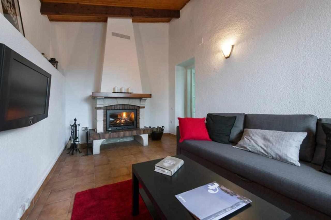 Masia Can Tramontana Guest House Tiana Екстериор снимка